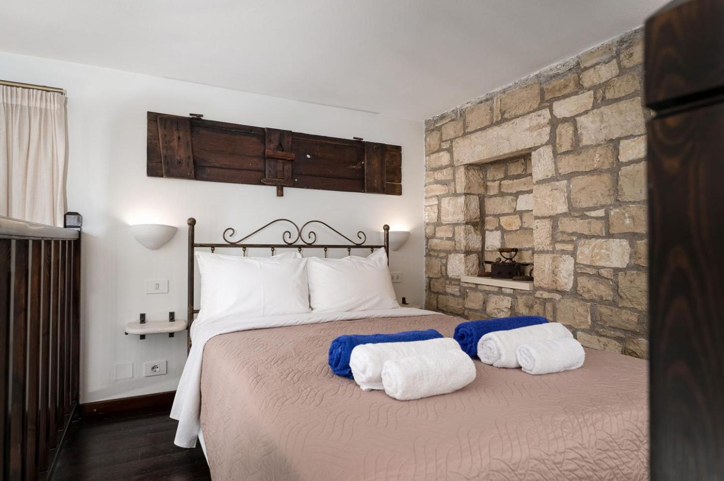 Orelia Cretan Deluxe Apartments Kamilari Dış mekan fotoğraf