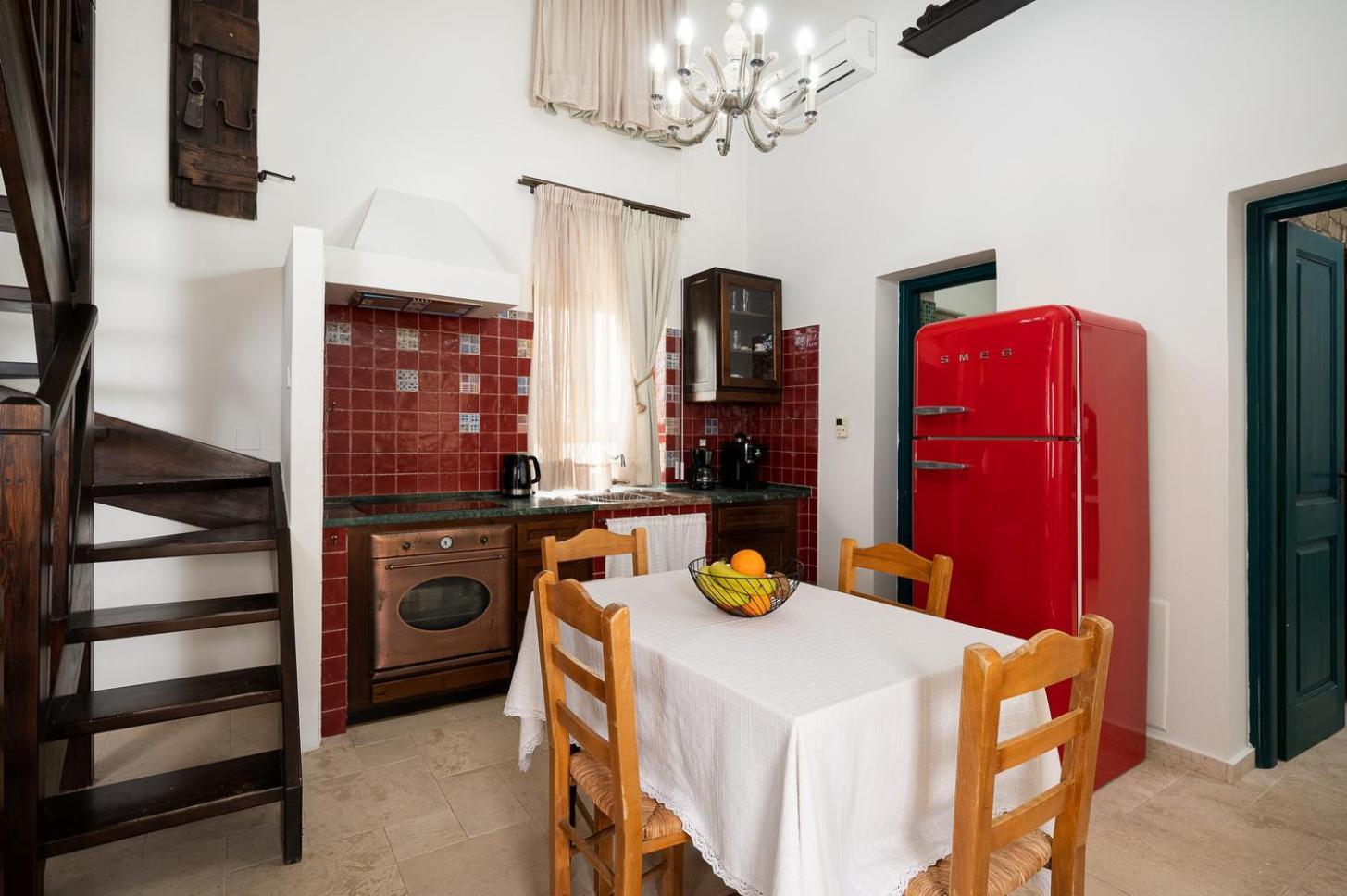Orelia Cretan Deluxe Apartments Kamilari Dış mekan fotoğraf