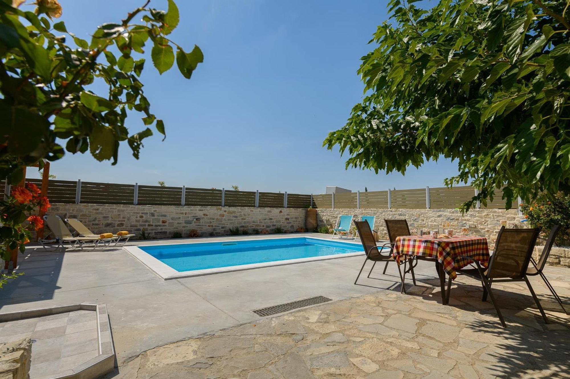 Orelia Cretan Deluxe Apartments Kamilari Dış mekan fotoğraf