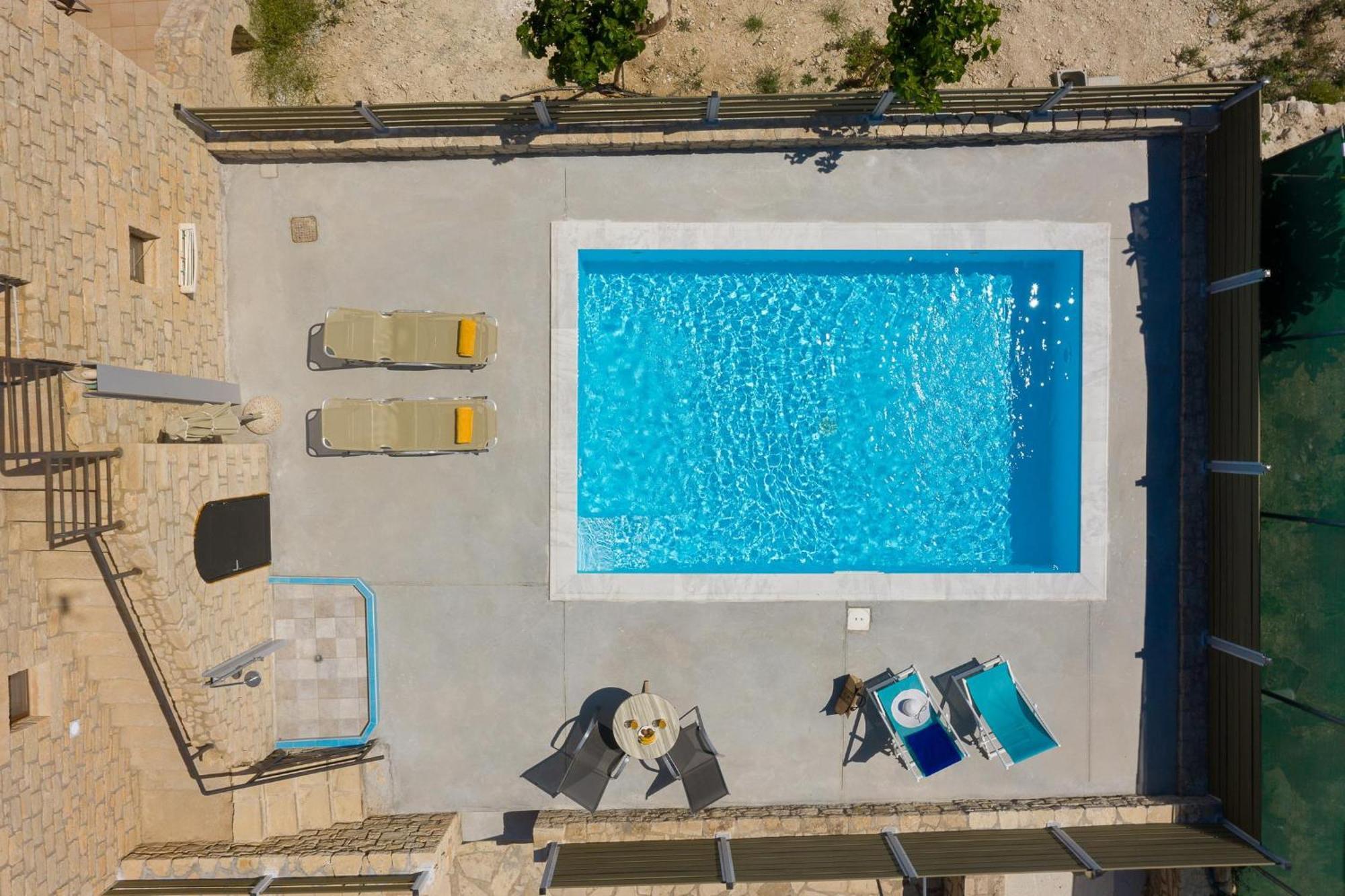 Orelia Cretan Deluxe Apartments Kamilari Dış mekan fotoğraf